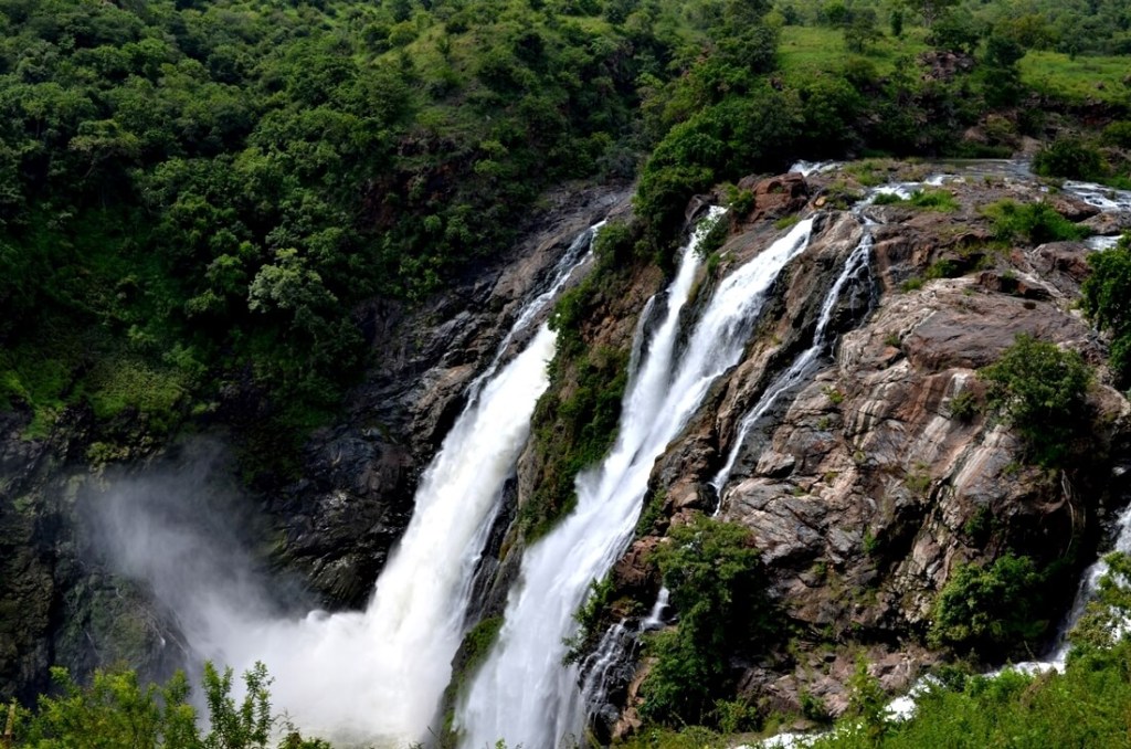 Shivanasamudra Falls: The beauty of&nbsp;Kaveri